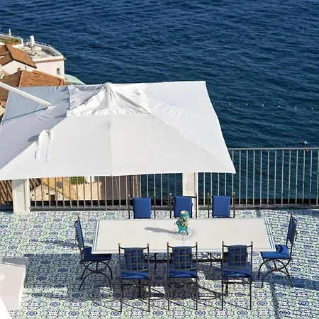 Residence Amalfi فيلة أمالفي