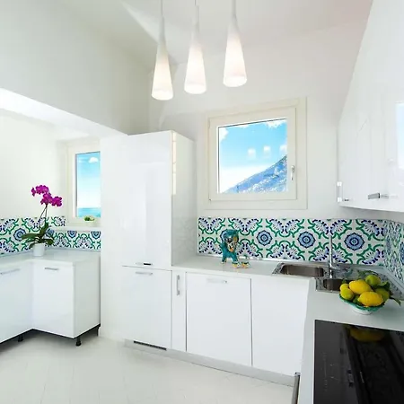 فيلة Residence Amalfi أمالفي