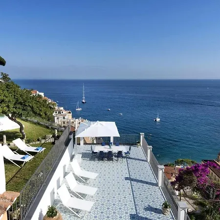 فيلة Residence Amalfi