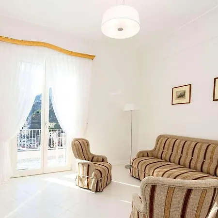 Residence Amalfi أمالفي